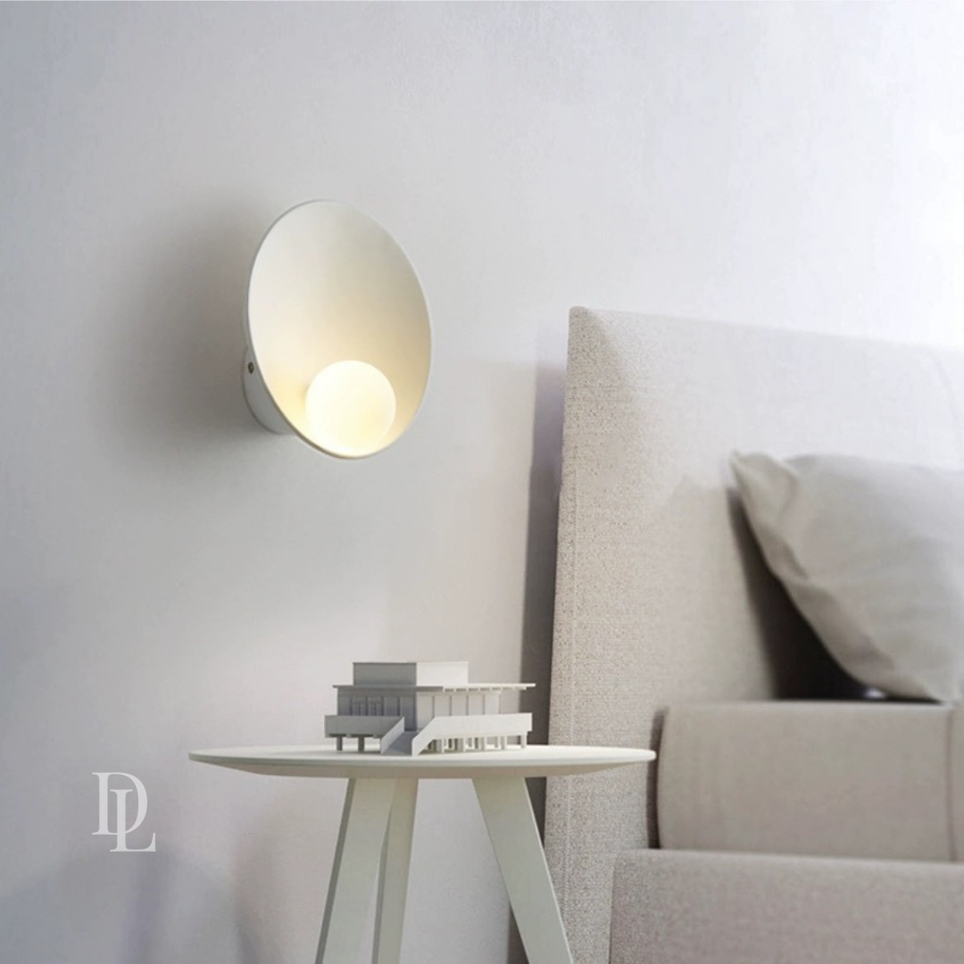 "Vibia" divar brası