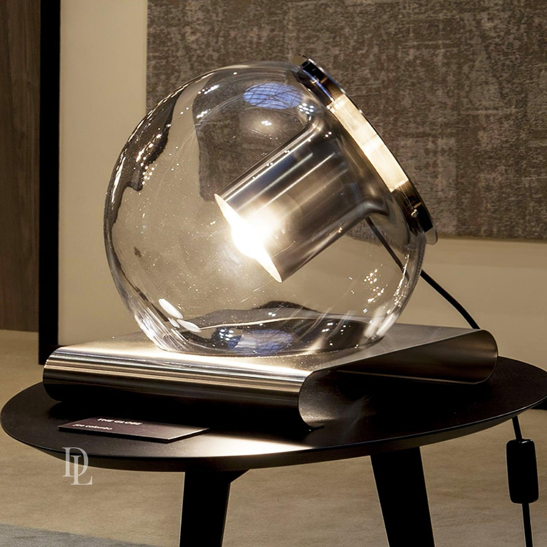 "Nora" masaüstü lampa